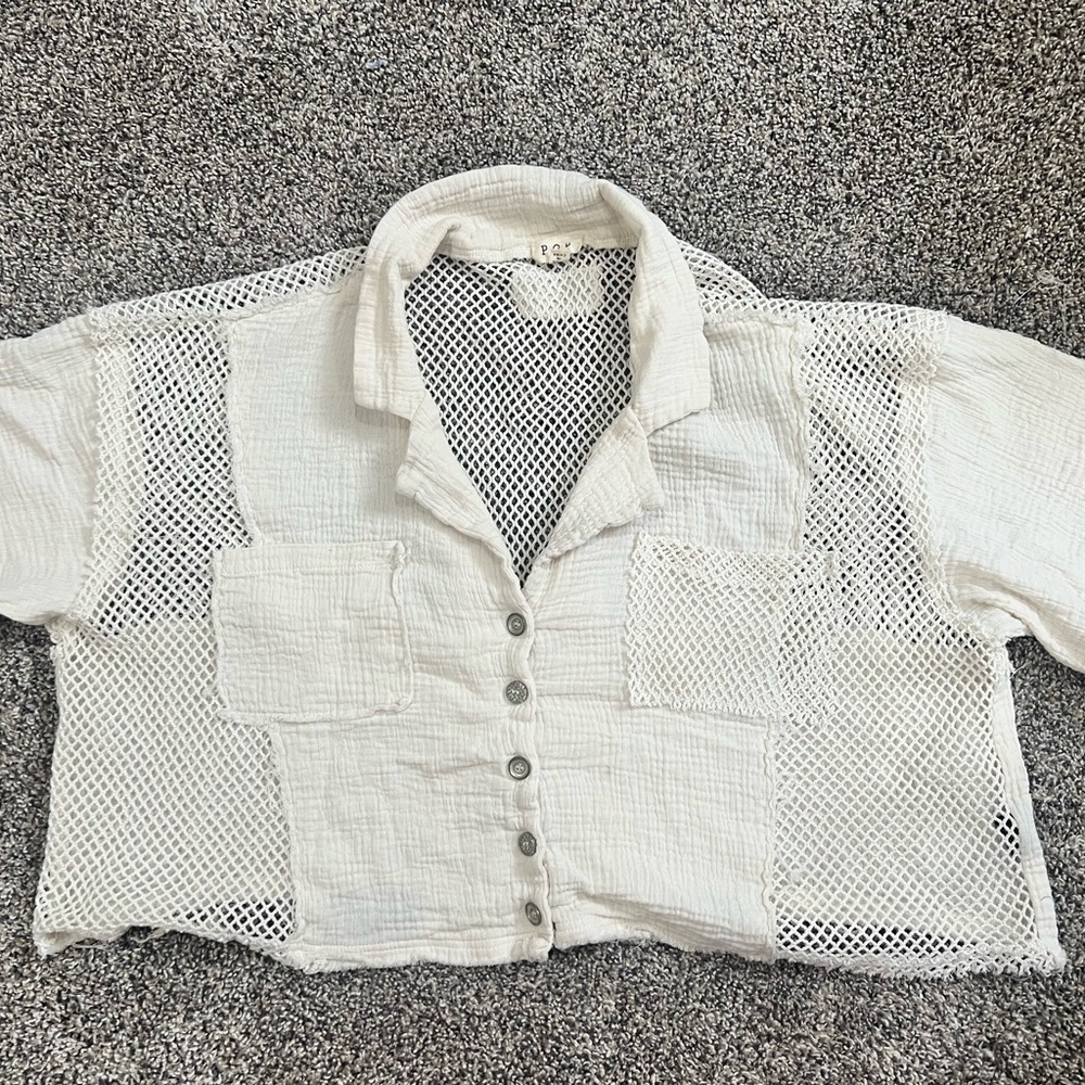 Cropped from the Buckle White Mesh Button-Up Shirt